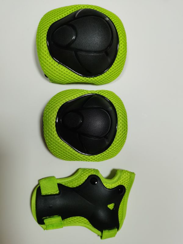 PP Thickening Roller Skating Protective Gear Adjustable Sandwich Mesh Cloth